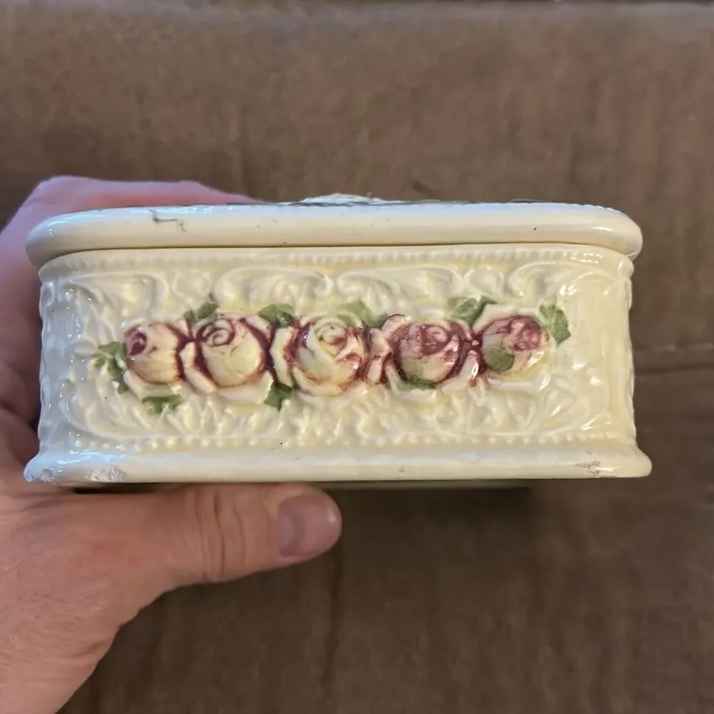 Vintage Weiss Hand Painted Trinket‎ Box – Made in Brazil – Mid Century 5